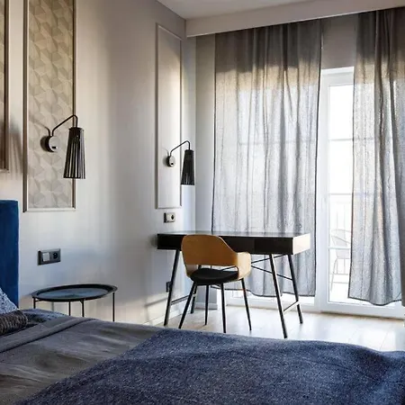 Apartment Golden - Great Location - Cozy And Bright&janapawla19 *