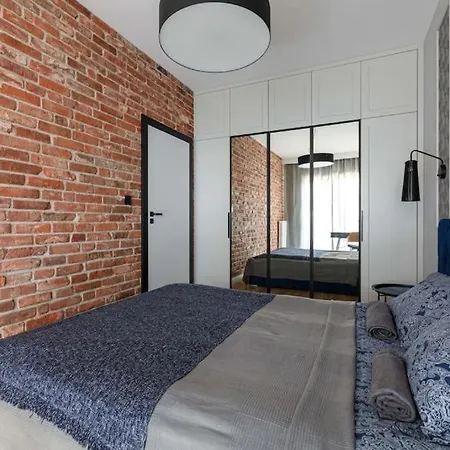 Close-golden - Great Location - Cozy And Bright&janapawla19