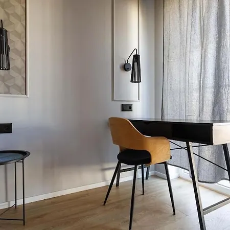 Golden - Great Location - Cozy And Bright&janapawla19 아파트 브로츠와프