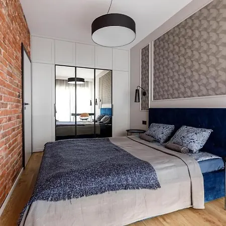 Lägenhet Close-golden - Great Location - Cozy And Bright&janapawla19